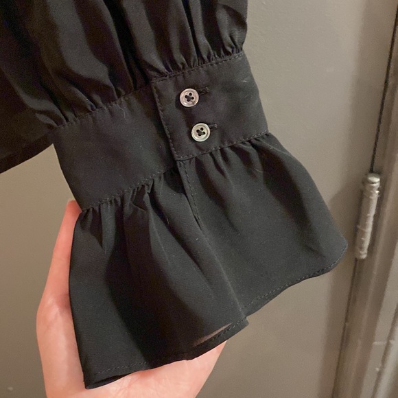 Stella & Jamie Blouse with Sheer Silk Details in Black - Picture 3 of 6